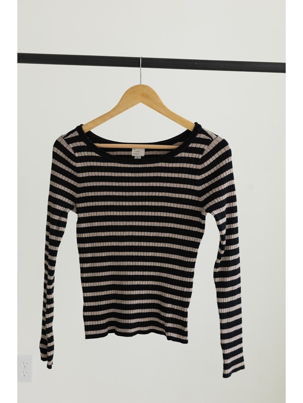 A New Day Striped Ribbed Long Sleeve Top Large Black Beige Scoop Neck